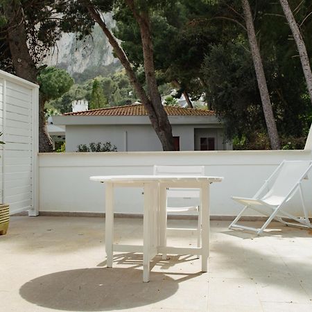 Villa Rubino Mondello - By Rentalbeb Italy Palermo Exteriör bild