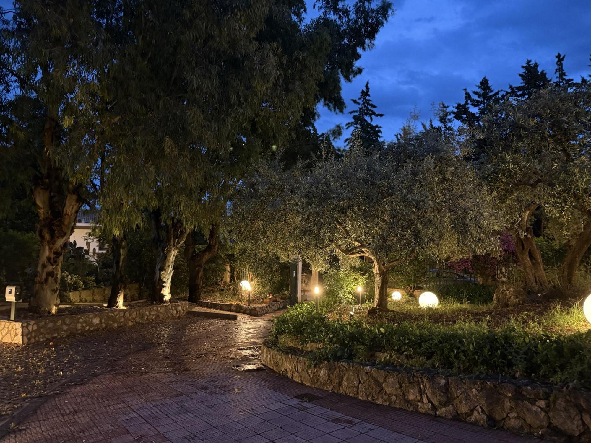 Villa Rubino Mondello - By Rentalbeb Italy Palermo Exteriör bild